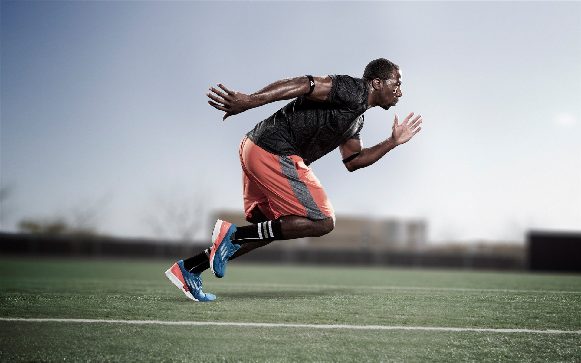 杨瀚森展示出强烈胜负欲赢得球迷喜爱，杨瀚儒简介